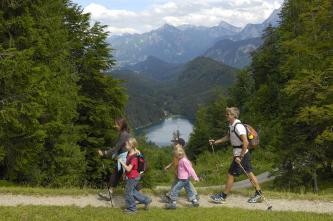 wandelen met het hele gezin naar de Saloberalm boven Füssen