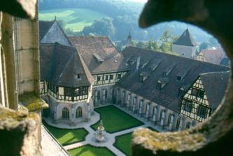 Klooster en slot Bebenhausen bij Tübingen