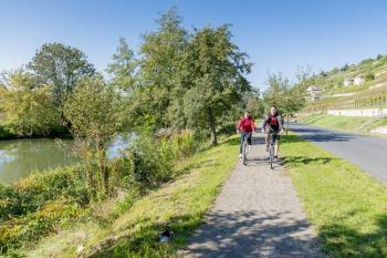 Unstrutradweg: fietsen langs rivier de Untrut