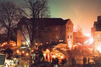 Kerstmarkt op Schloss Broich in Mülheim