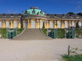 Het prachtige Schloss Sanssouci in Potsdam